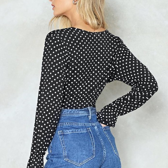 🆕 polka dot crop top sz 4 ✨ - Picture 3 of 3